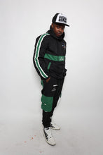 Load image into Gallery viewer, Unisex Tech Bandi Nylon Road Runner Sweatsuit (Black/Green)
